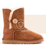 UGG Bailey Button Chestnut