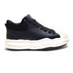UGG Marin Black